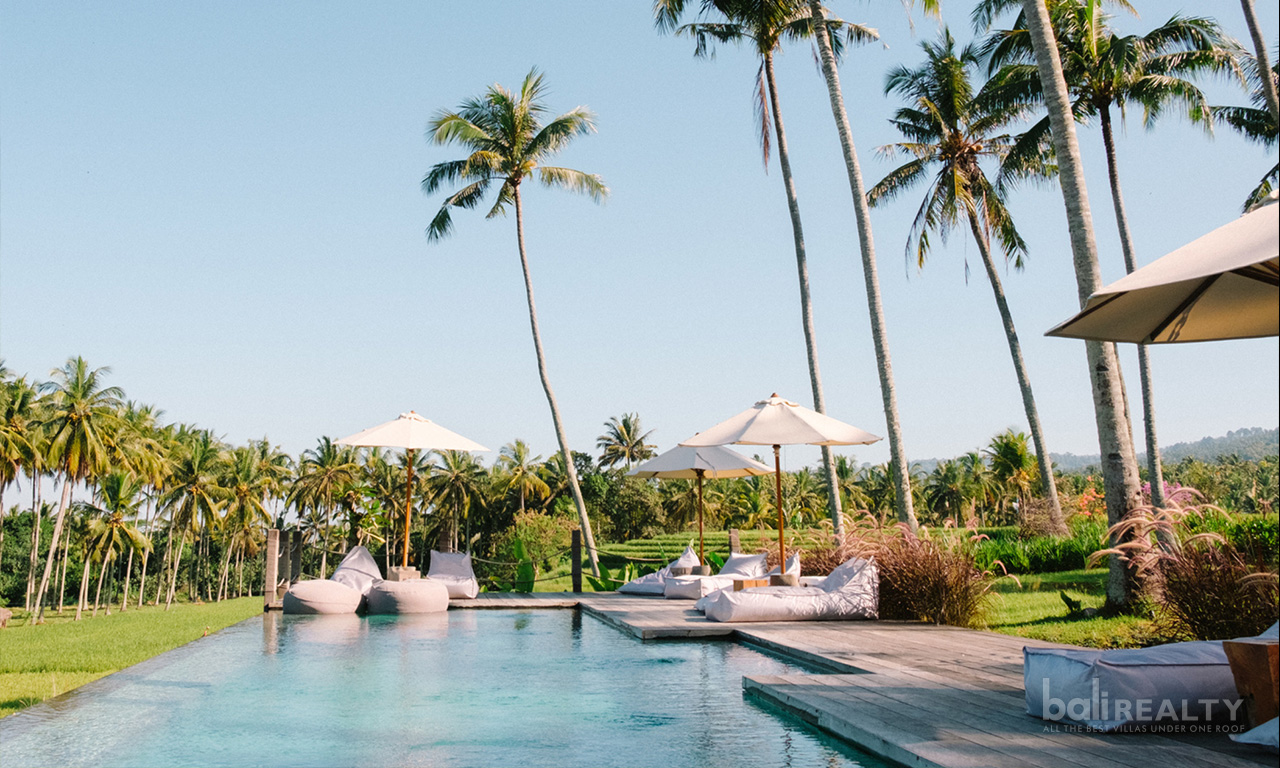 Eco-Friendly Beachside Resort with Outstanding Rental History in Booming Balian Beach 2683 — image 1