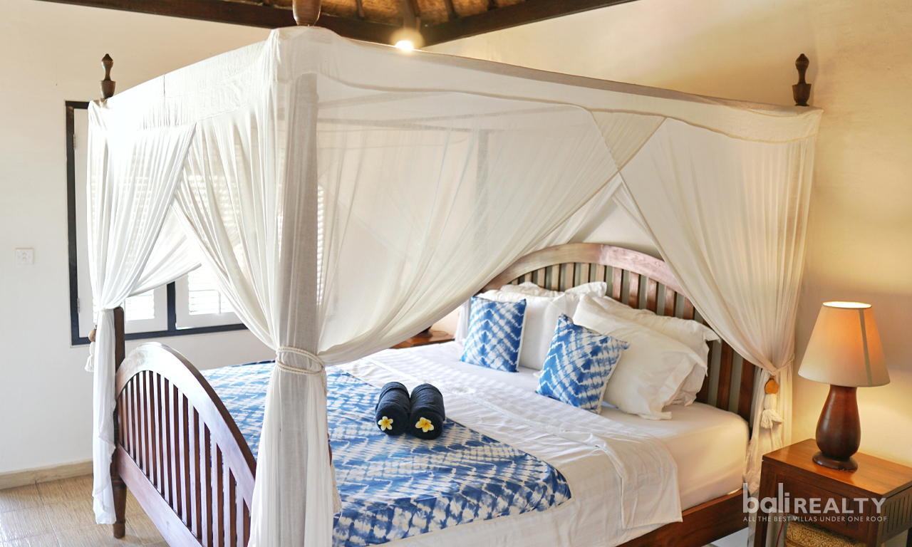 Three-Bedroom Traditional Balinese Villa in Peaceful Tabanan – Yearly Rental 3005 — image 13