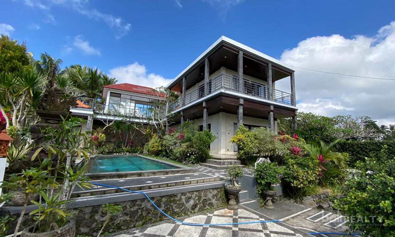 Newly Renovated 3 Bedroom Freehold Villa with Amazing View – Ubud 2177