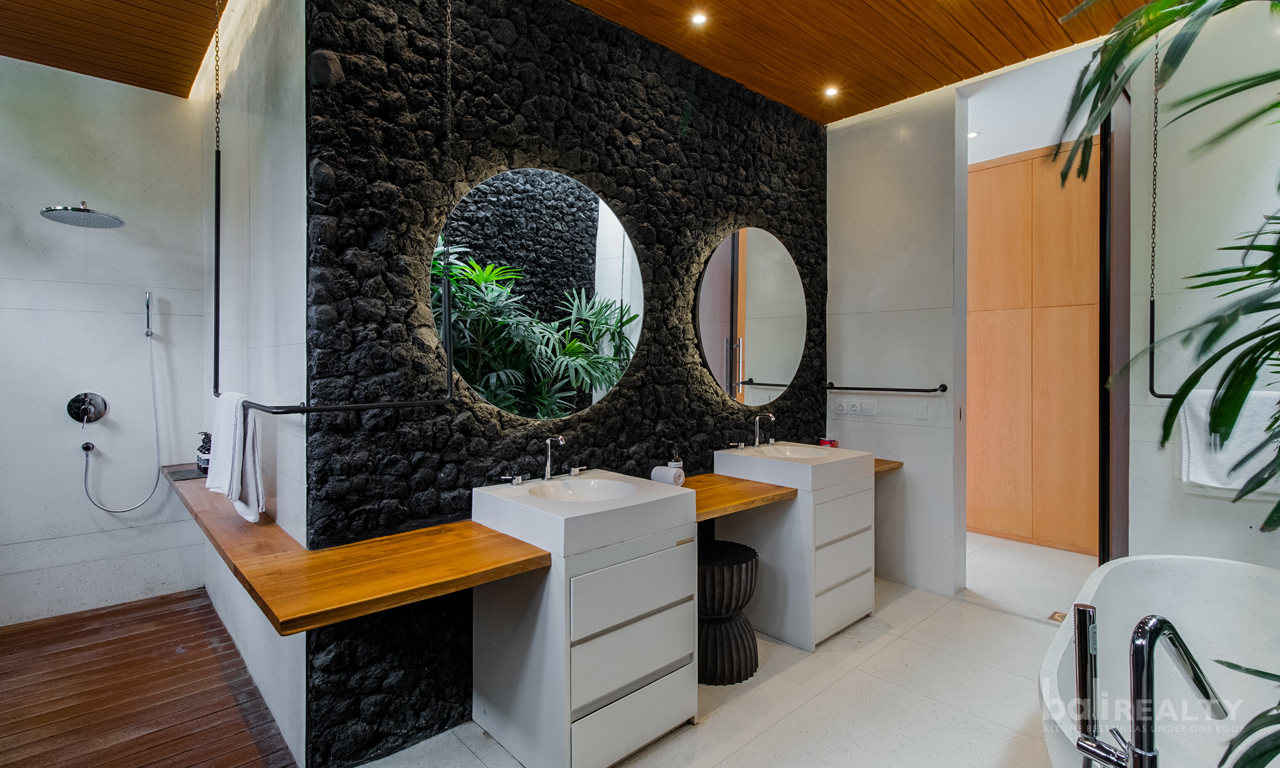 Cutting-Edge Designer 3-Bedroom Villas in Scenic Ubud with Excellent ROI 2628 — image 12