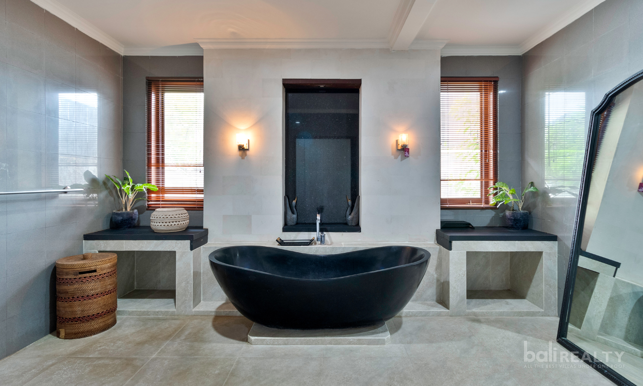 Price Slashed for Immediate Sale – Spacious 4-Bed Umalas Villa on 765sqm — image 11