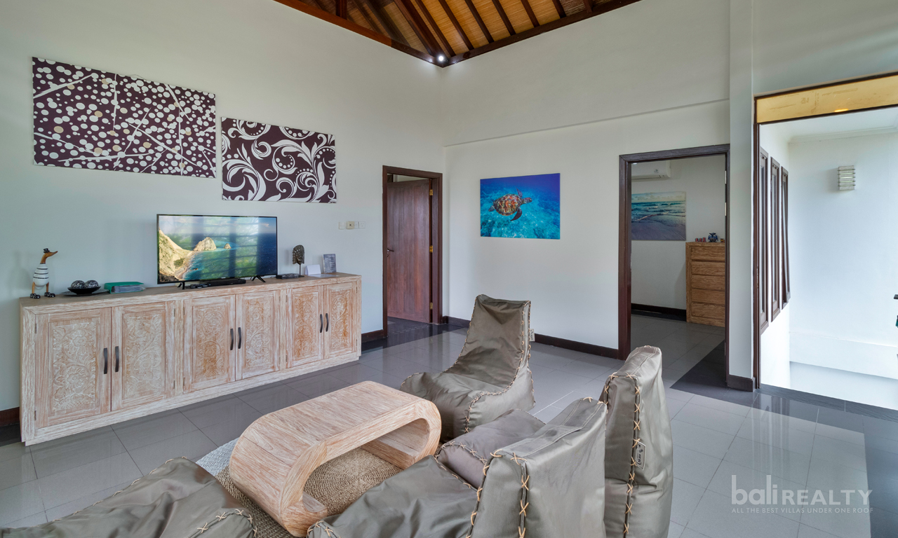 Price Slashed for Immediate Sale – Spacious 4-Bed Umalas Villa on 765sqm — image 7