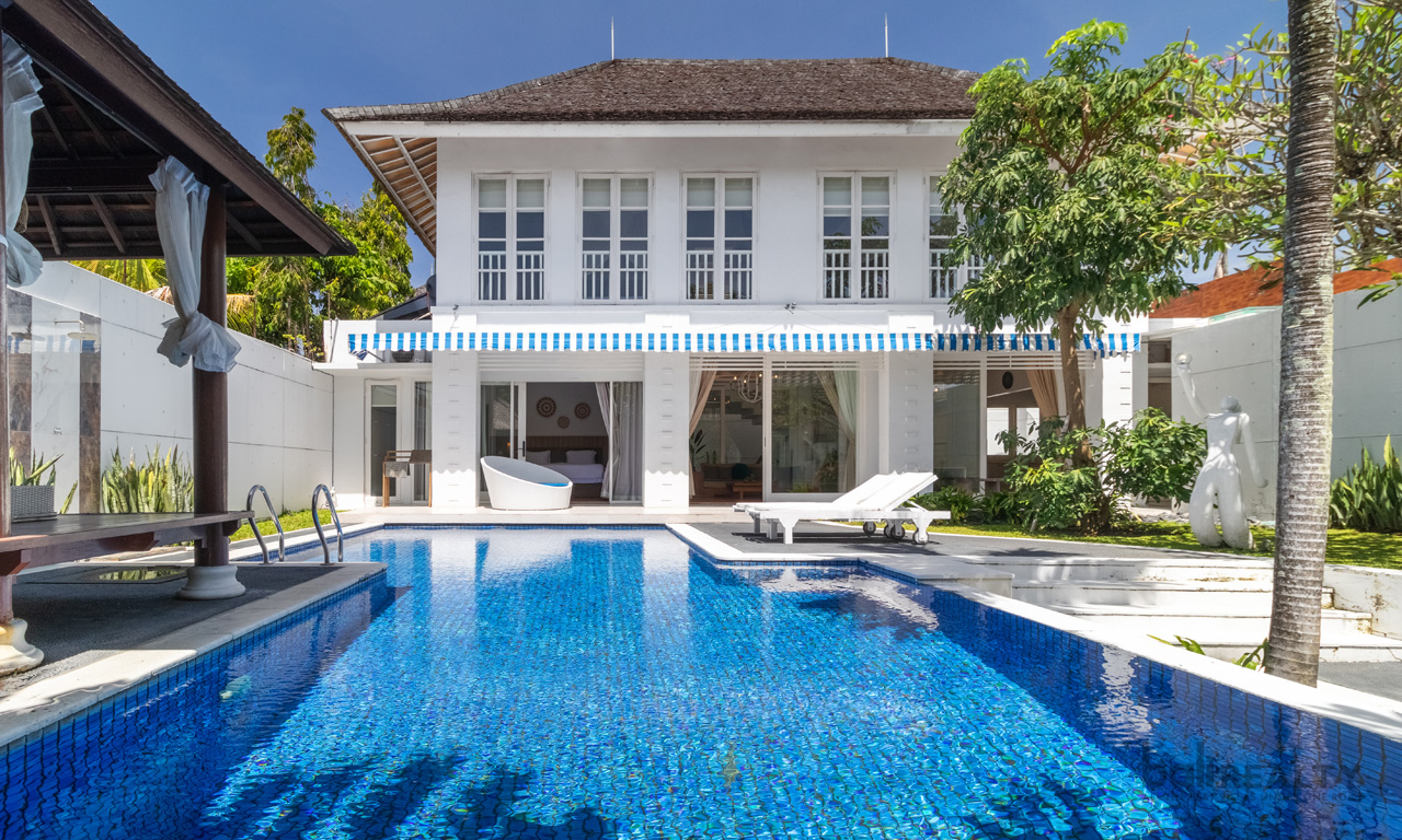 Three-Bedroom Spacious Villa in Bumbak: Monthly and Yearly Rental, Perfect for Family Living