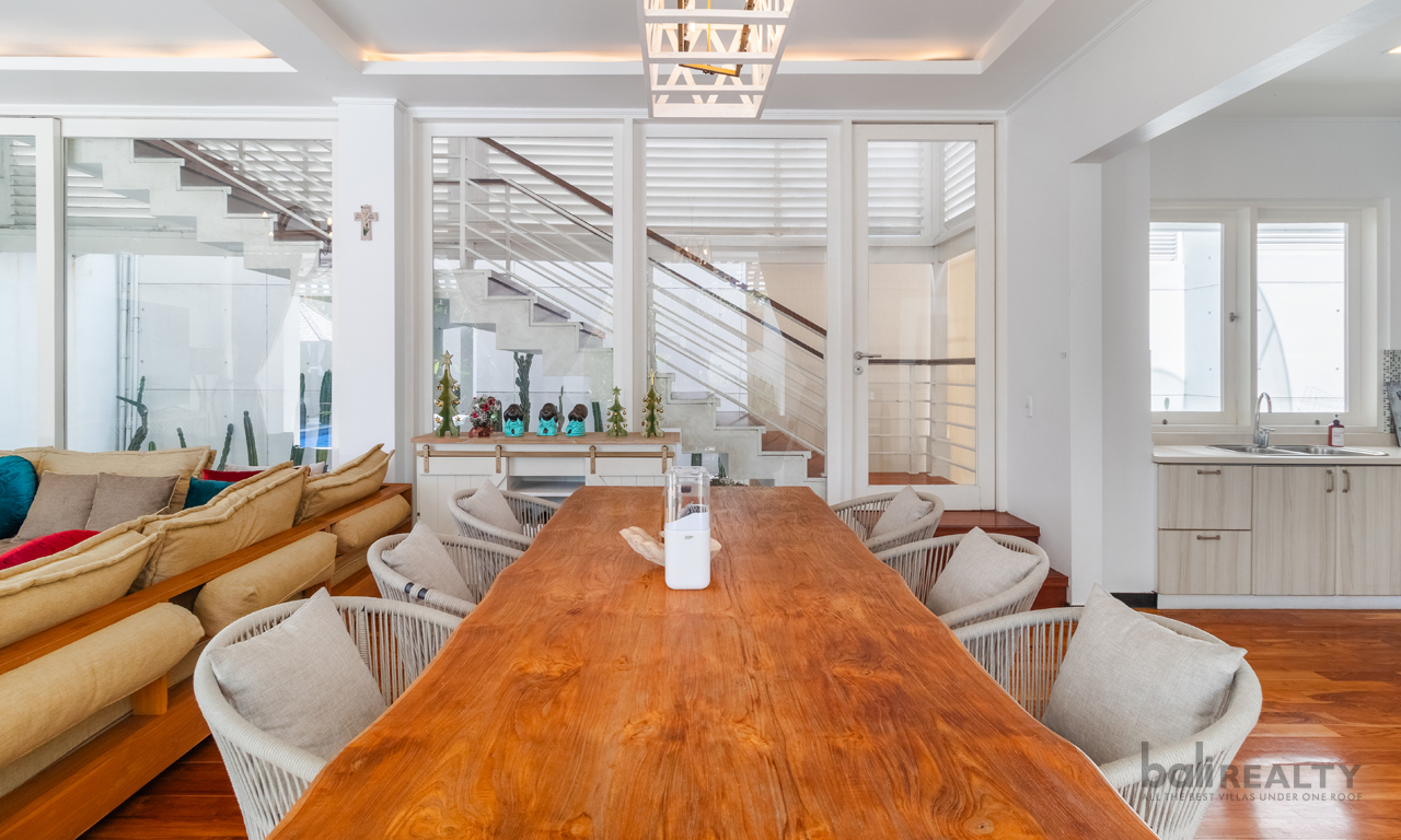 Three-Bedroom Spacious Villa in Bumbak: Monthly and Yearly Rental, Perfect for Family Living — image 4
