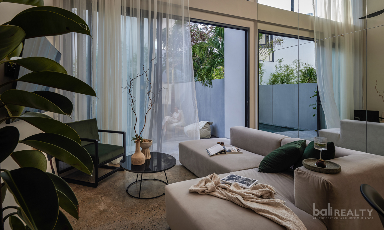 Three-Bedroom Tropical Modern Townhouse in Central Umalas with Glowing Reviews: Perfect for Living or Investment — image 3