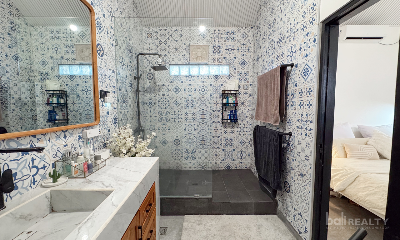 Stylish 2-Bedroom Private Pool Villa in Umalas – Yearly Rental 3004 — image 12