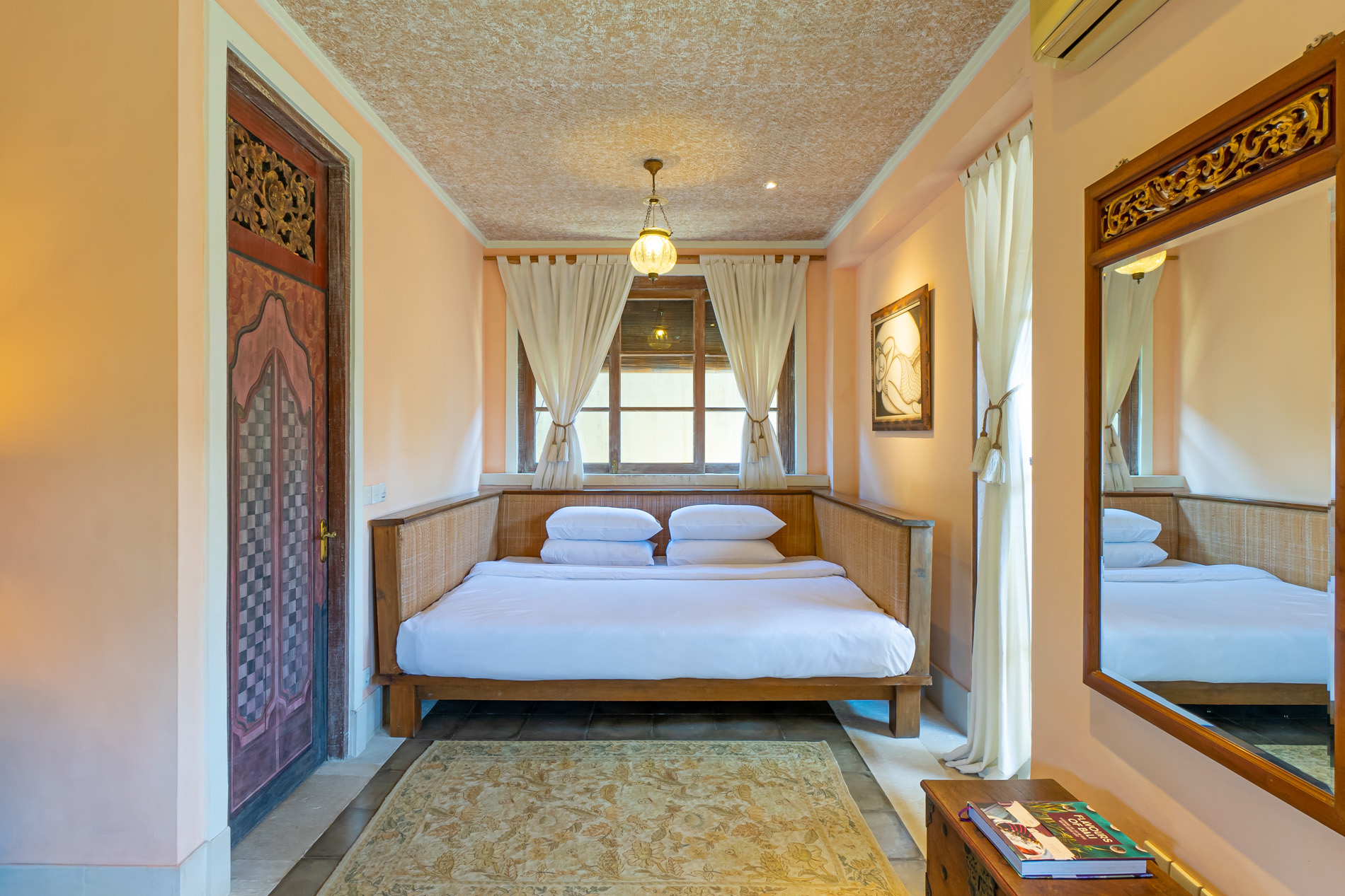 Villa Angsa Sanur | Traditional 4-Bedroom Villa with Pool — image 6