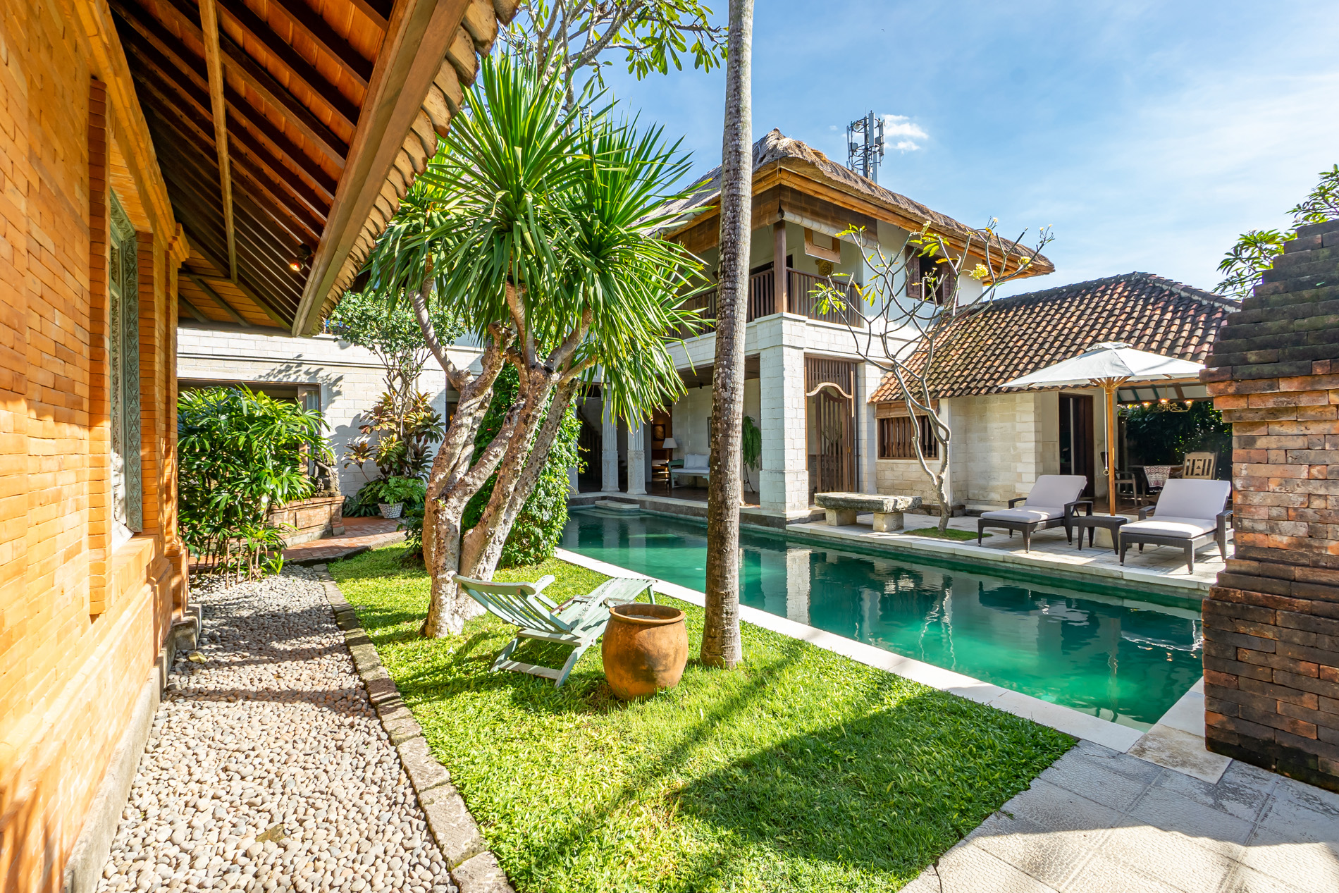 Villa Angsa Sanur | Traditional 4-Bedroom Villa with Pool