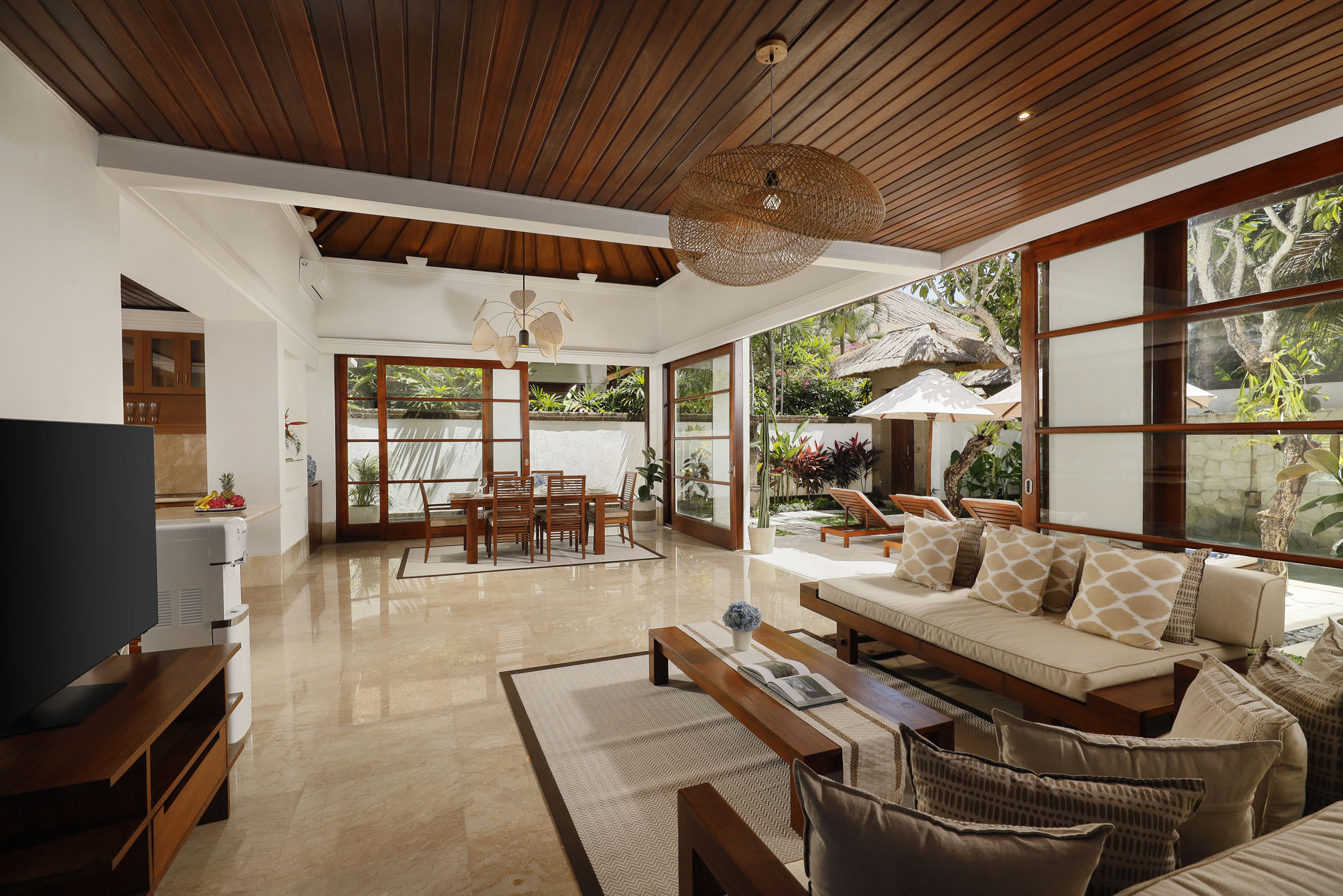 Villa Avaya Jimbaran | 3-Bedroom Villa with Private Pool — image 2