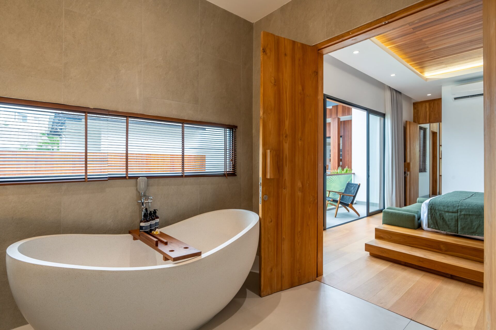 Modern 3 Bedroom Villa in Prime Berawa Location – 5 Minutes to the Beach — image 14
