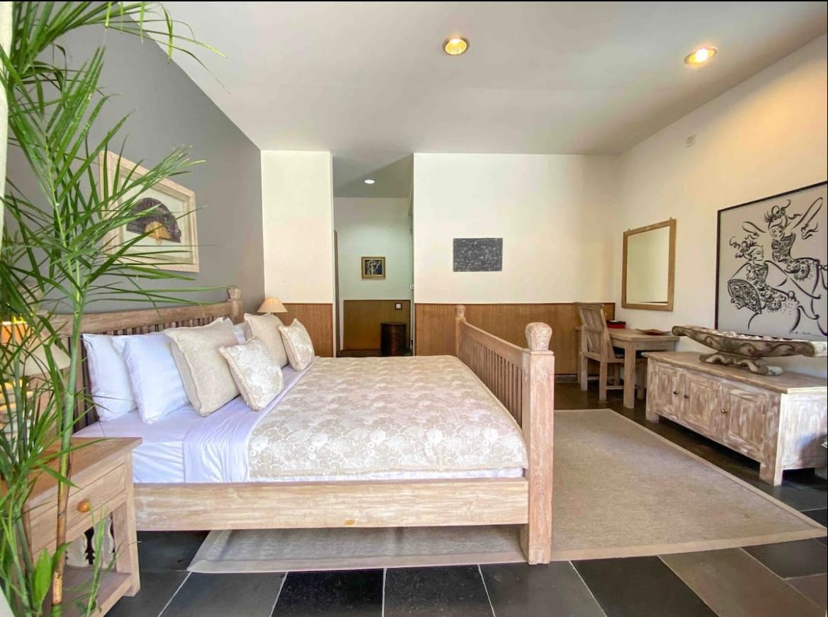 Cozy 3 Bedroom Villa with Private Pool in the Heart of Berawa — image 3