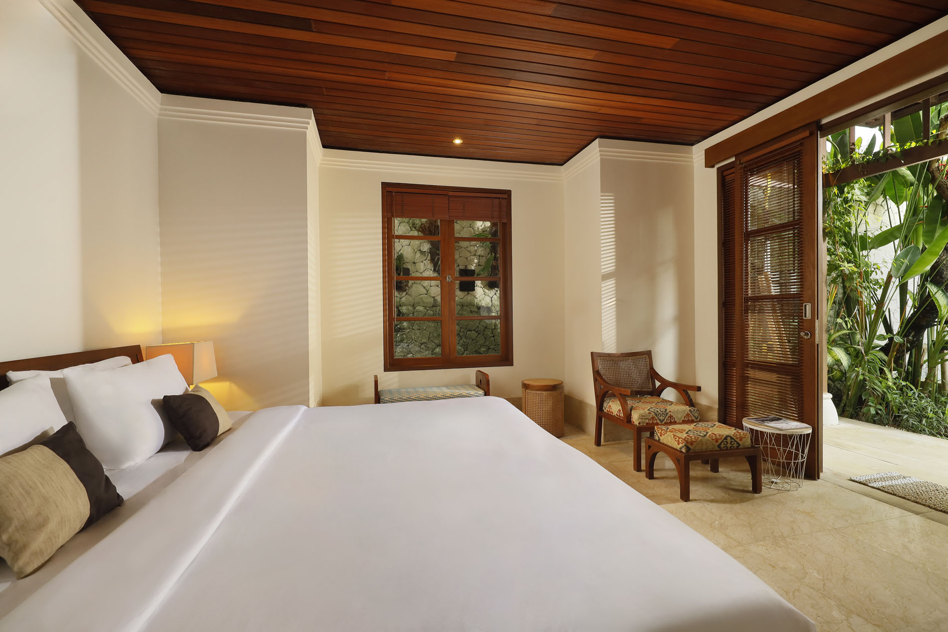 Villa Edward Jimbaran | 3-Bedroom Villa with Private Pool — image 8