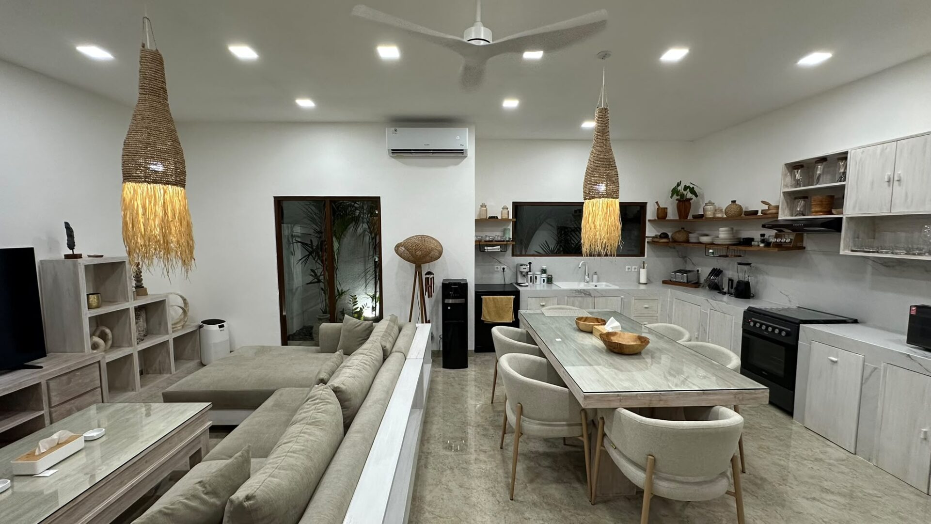 Brand-New 3 Bedroom Family Villa with Rice Field Views in Sanur — image 7