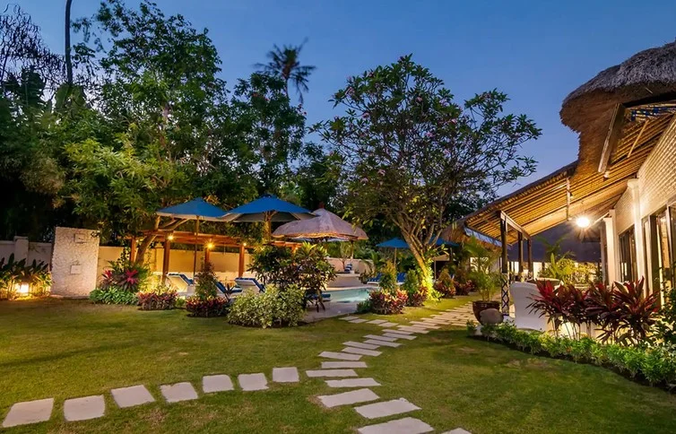 4 Bedroom Villa Sanur: Your Private Paradise Just Steps from the Beach — image 5