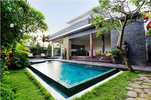 4 Bedroom Villa Sanur: Your Private Paradise Just Steps from the Beach — image 4