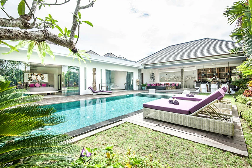 Your Dream Stay Awaits: Luxurious 4-Bedroom Villa in Seminyak