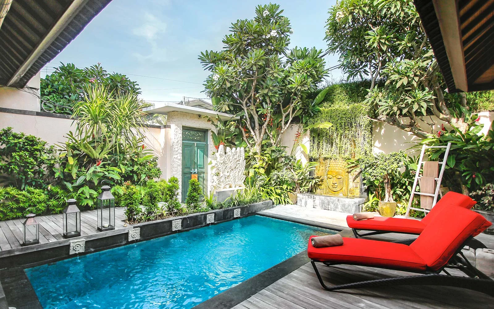 Villa Marche – Romantic 1-Bedroom Hideaway Near Batu Belig Beach — image 11