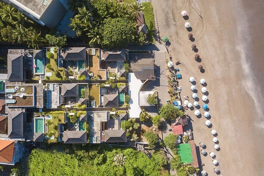 2BR Beachfront Villa with Private Pool – Batu Belig Bliss Near Seminyak & Canggu — image 3