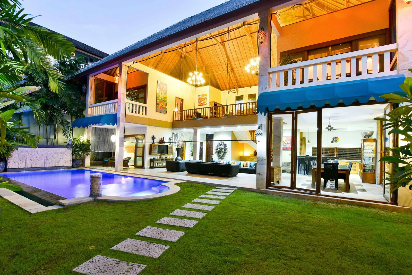3BR Modern Balinese Luxury Villa – 5 Mins Walk to Petitenget Beach – BVI8309