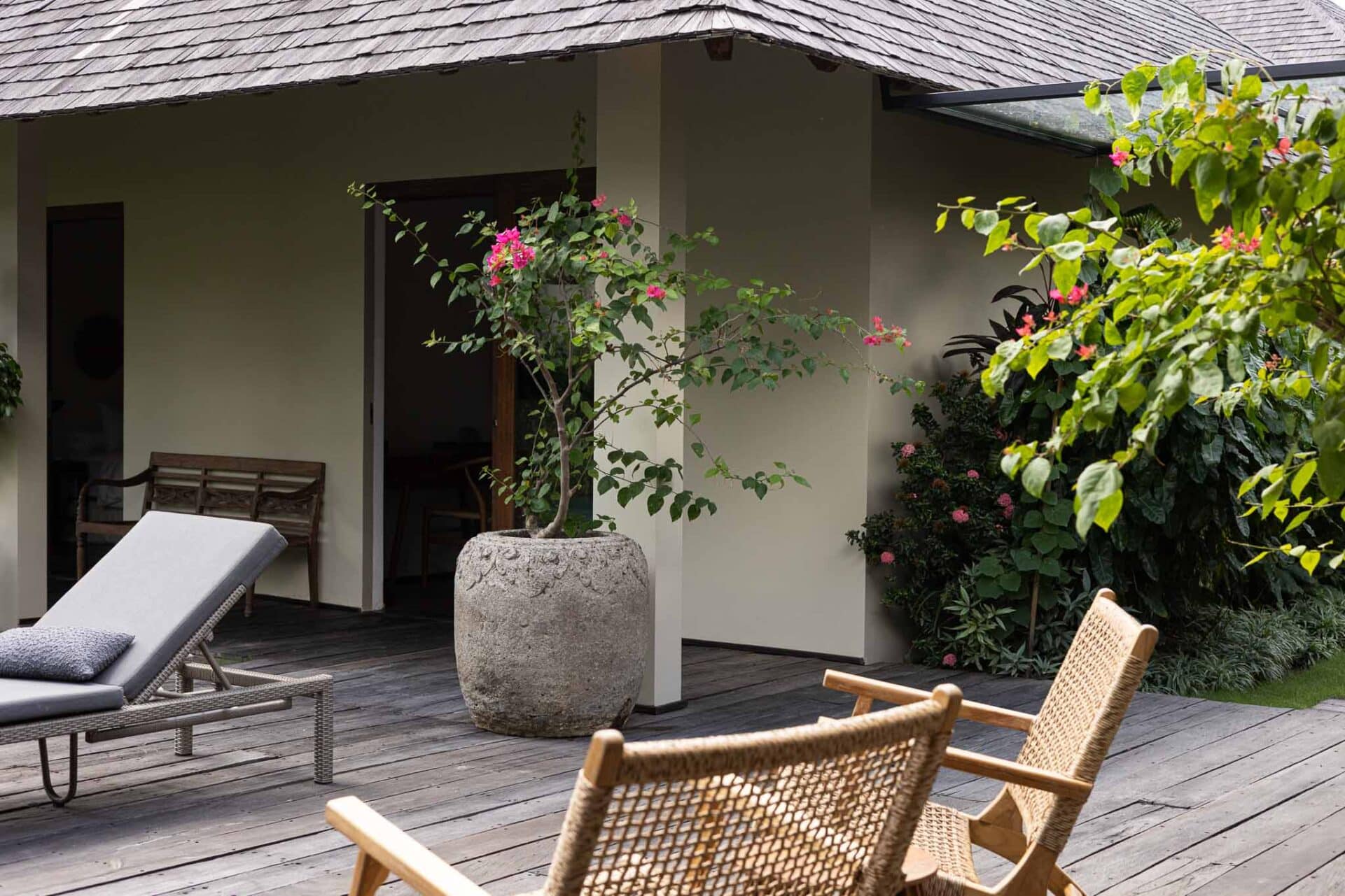 Modern, Bali Tropical Villa – Central Umalas — image 5