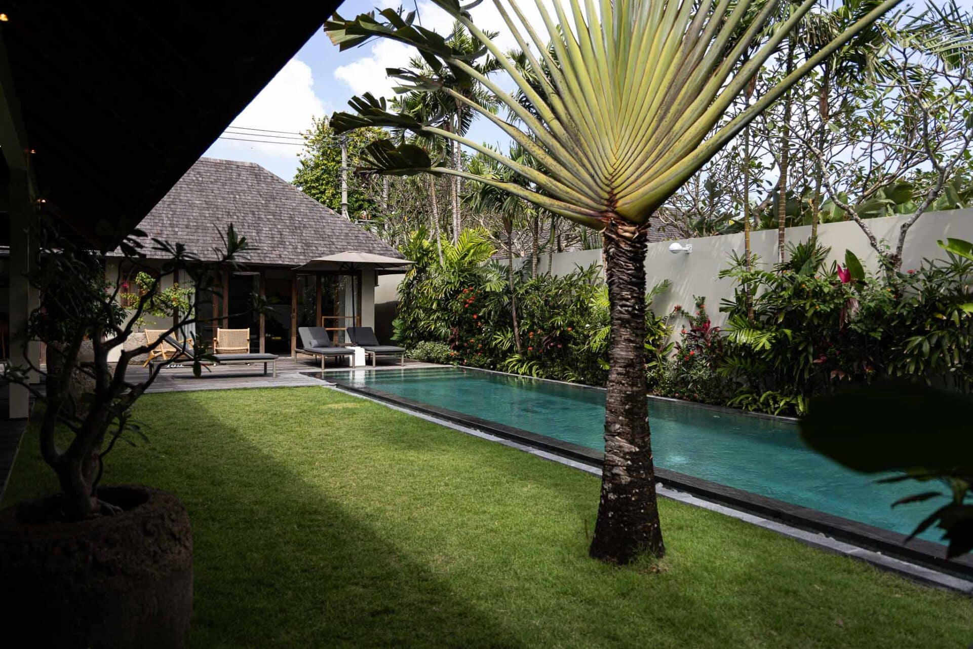 Modern, Bali Tropical Villa – Central Umalas — image 1