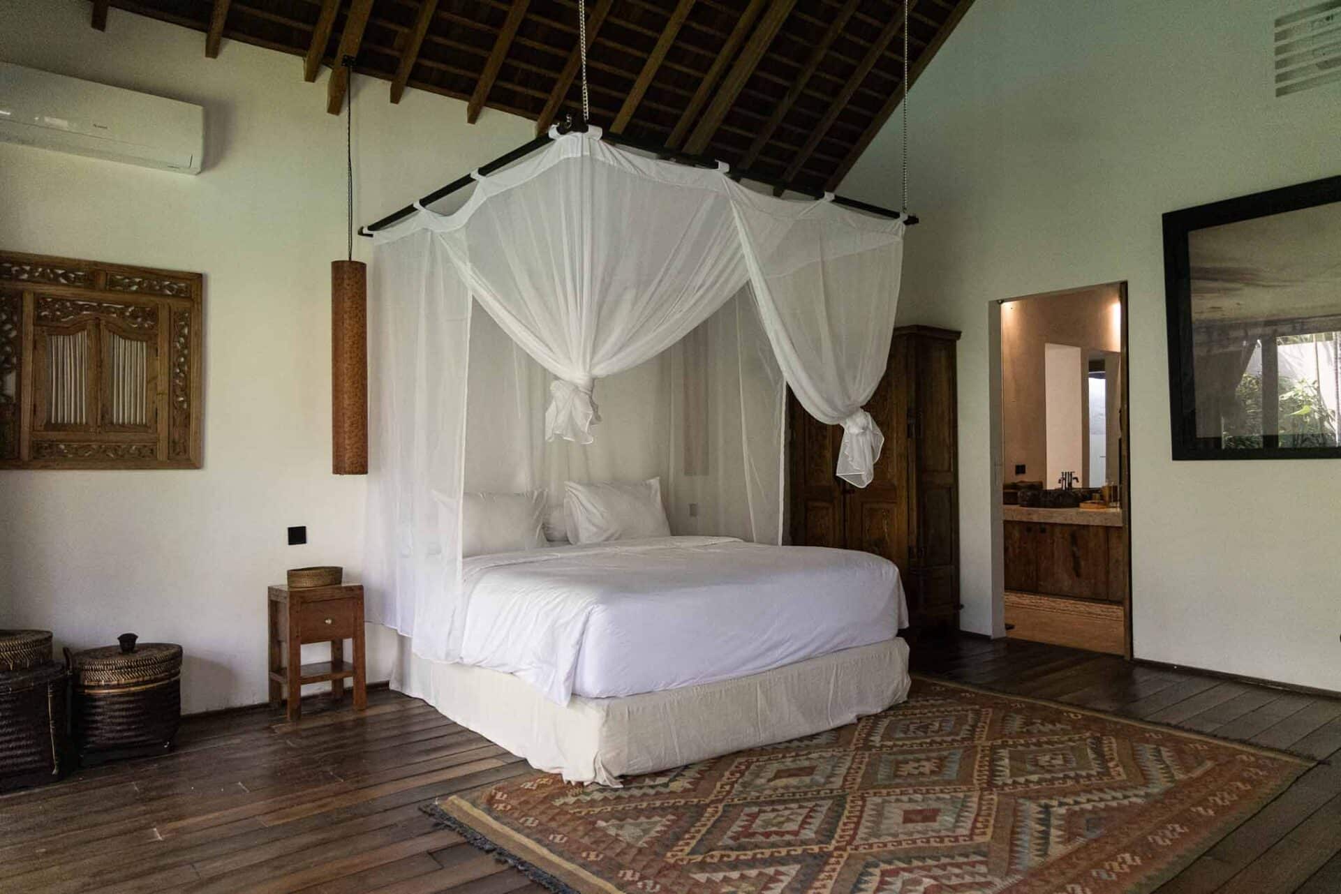 Modern, Bali Tropical Villa – Central Umalas — image 17