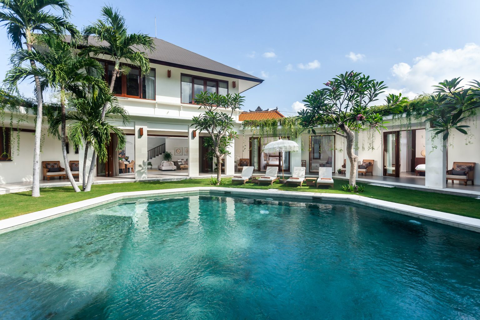 Villa Senang, 4 Bedroom Seminyak Villa — image 16