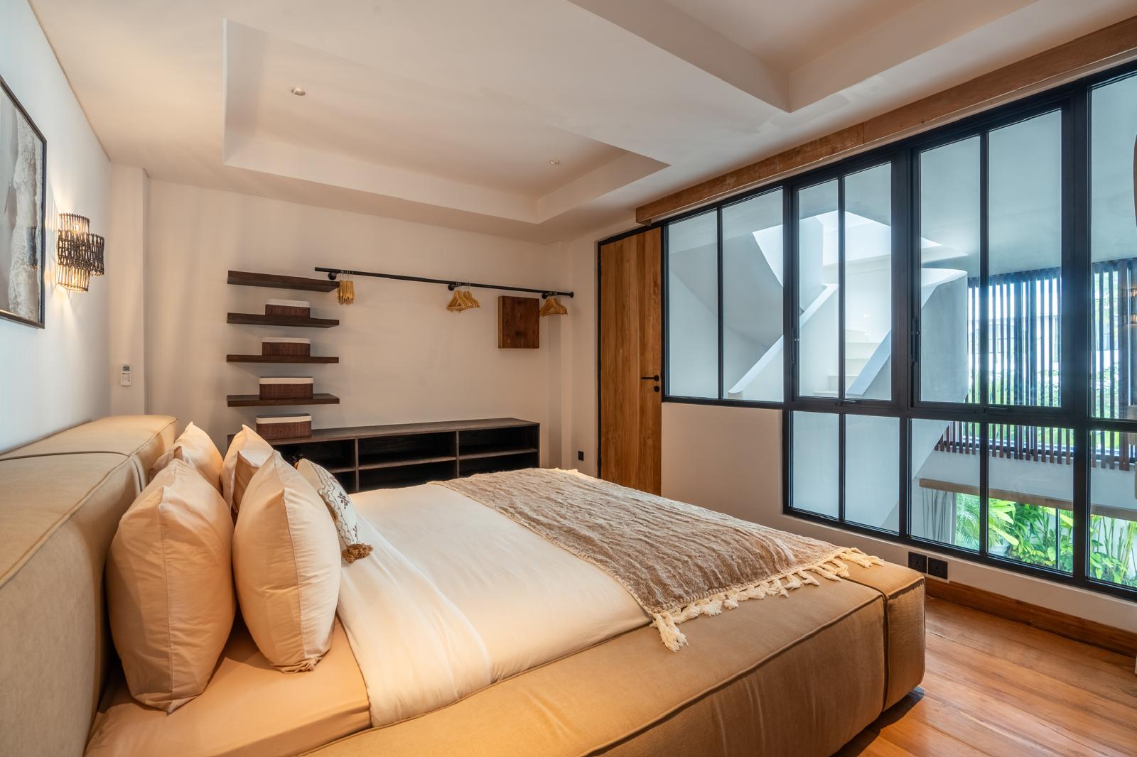 Modern Fully Furnished 3-Bedroom Villa for Monthly and Yearly Rental in Berawa — image 17
