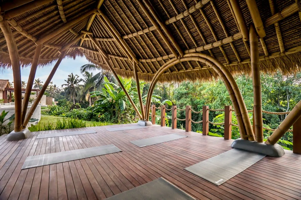 6 BR Thatched Tropical-Modern Villa Ubud — 6BR Villa Rental in Ubud — image 10