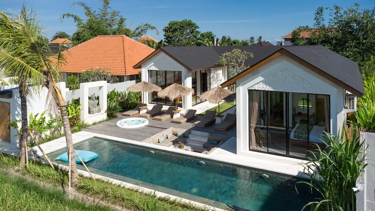 3 BR Rice-Field Tropical-Modern Villa Ubud — 3BR Villa Rental in Ubud — image 7