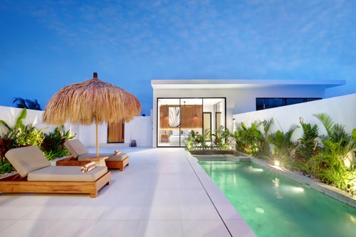 Canggu 3BR Oceanview Villa, Private Pool & Rooftop in Pererenan, Bali — image 16