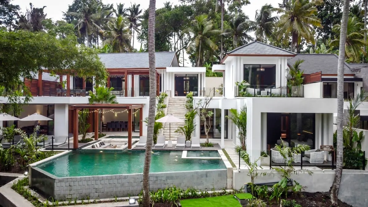 6 BR Riverside Infinity-Pool Villa Ubud — 6BR Villa Rental in Ubud — image 6