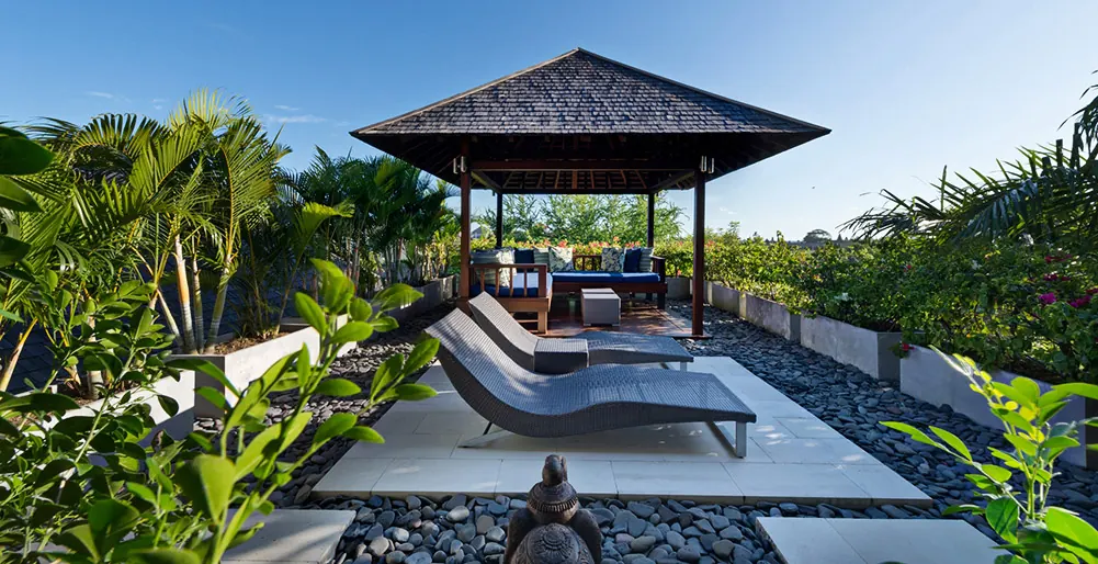 9 BR Contemporary Tropical Garden Estate Canggu — 9BR Estate Rental in Canggu — image 10