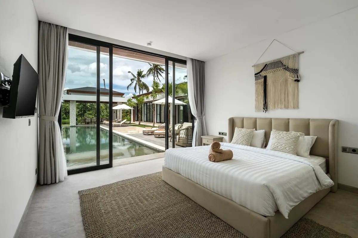 12 BR Padel Tropical-Modern Estate Ubud — 12BR Estate Rental in Ubud — image 15