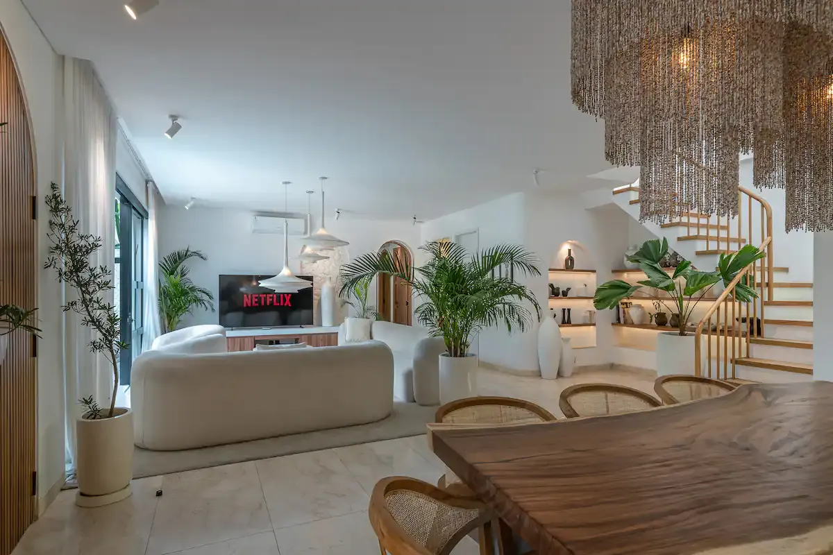 4 BR Designer Private Sanctuary Canggu — 4BR Villa Rental in Canggu — image 13