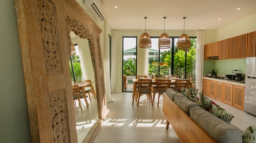 2BR Designer Seminyak | Pool & Near Cafes - Canggu, Bali — image 16