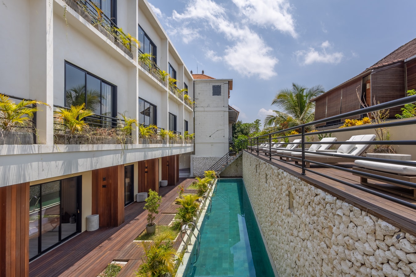 Designer 1BR Ubud Loft | Pool & Shared Rooftop - Ubud, Bali — image 13