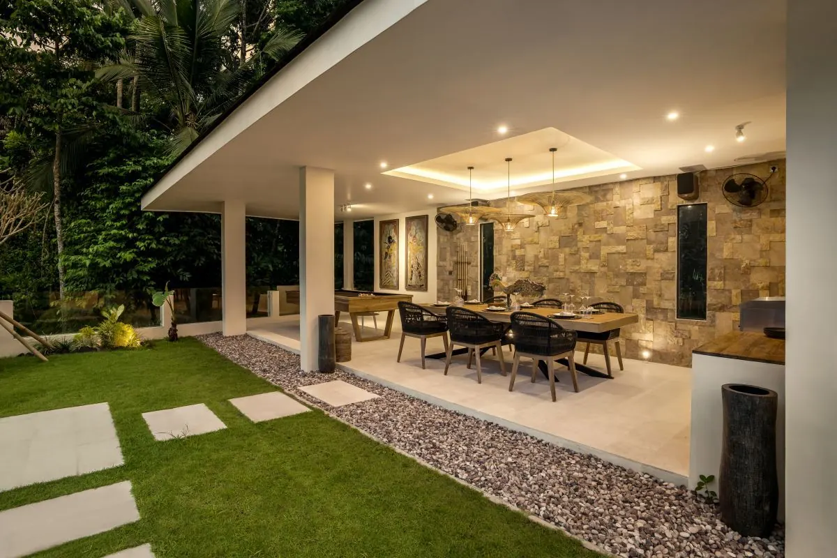 3 BR Rice-Field Joglo Villa Ubud — 3BR Villa Rental in Ubud — image 4