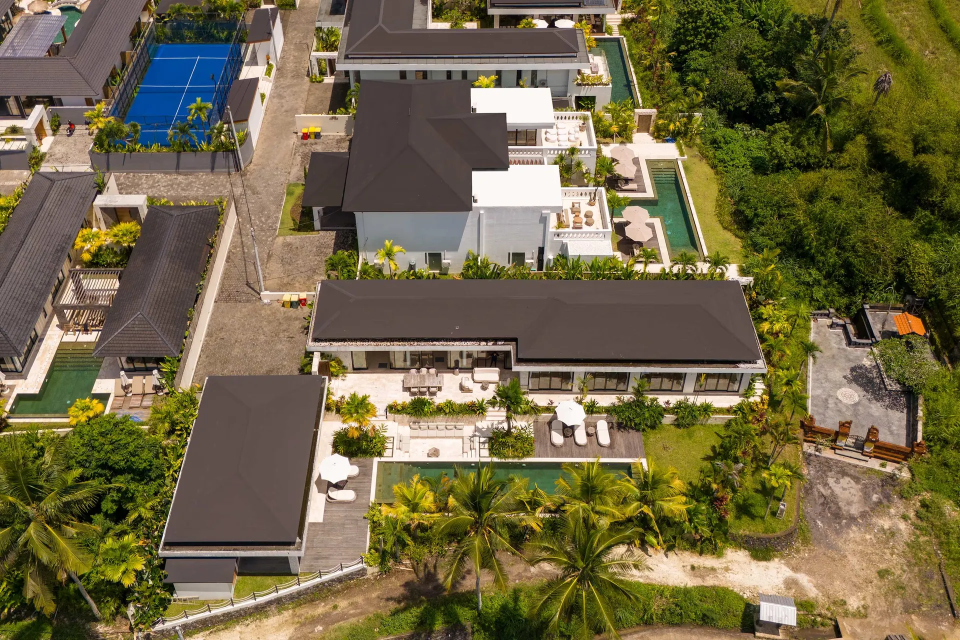 11 BR Padel Rice-Field Estate Ubud — 11BR Estate Rental in Ubud — image 10