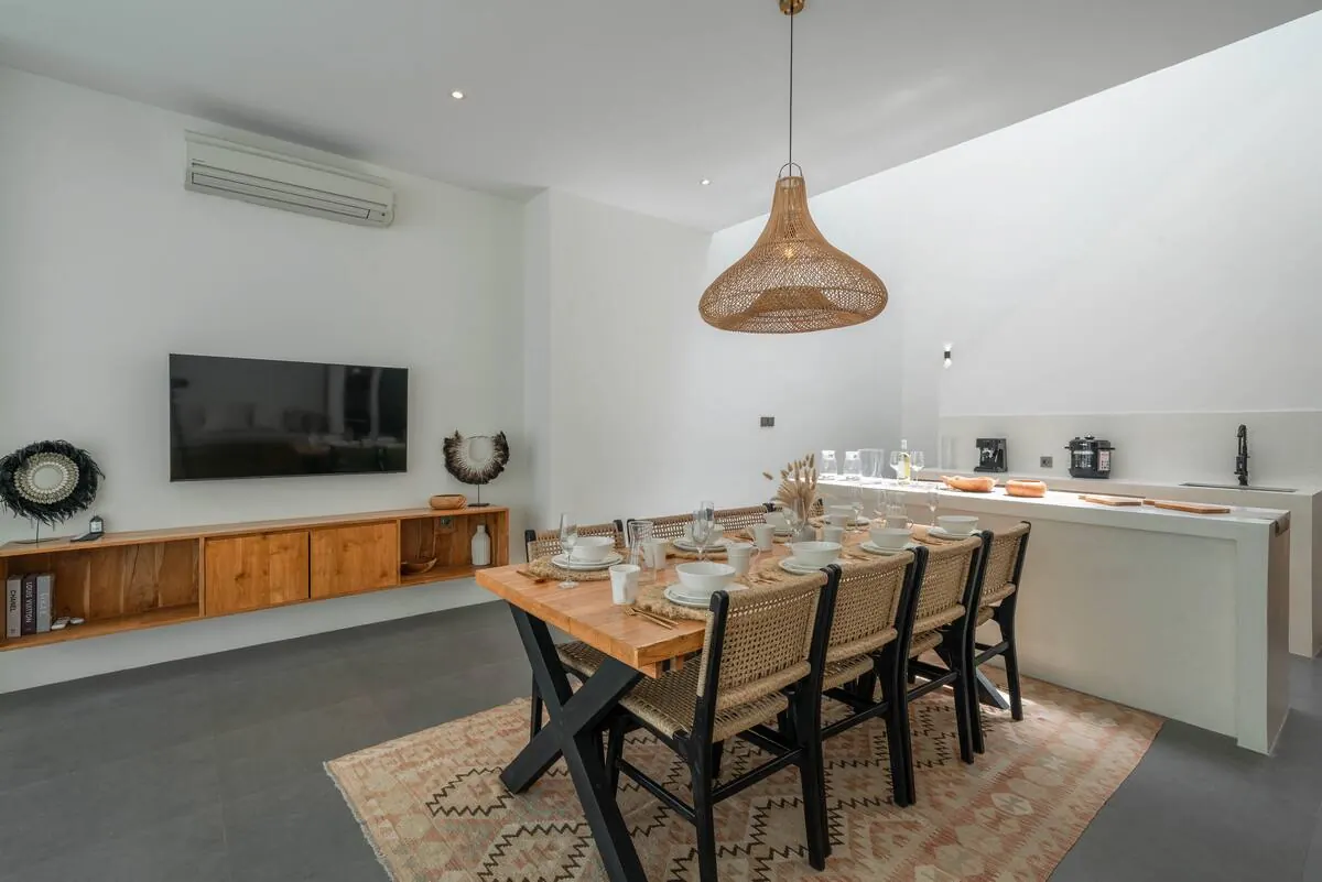5 BR Mediterranean Rooftop Villa Canggu — 5BR Villa Rental in Canggu — image 14