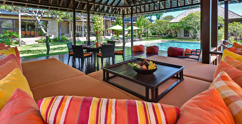 9 BR Contemporary Tropical Garden Estate Canggu — 9BR Estate Rental in Canggu — image 6