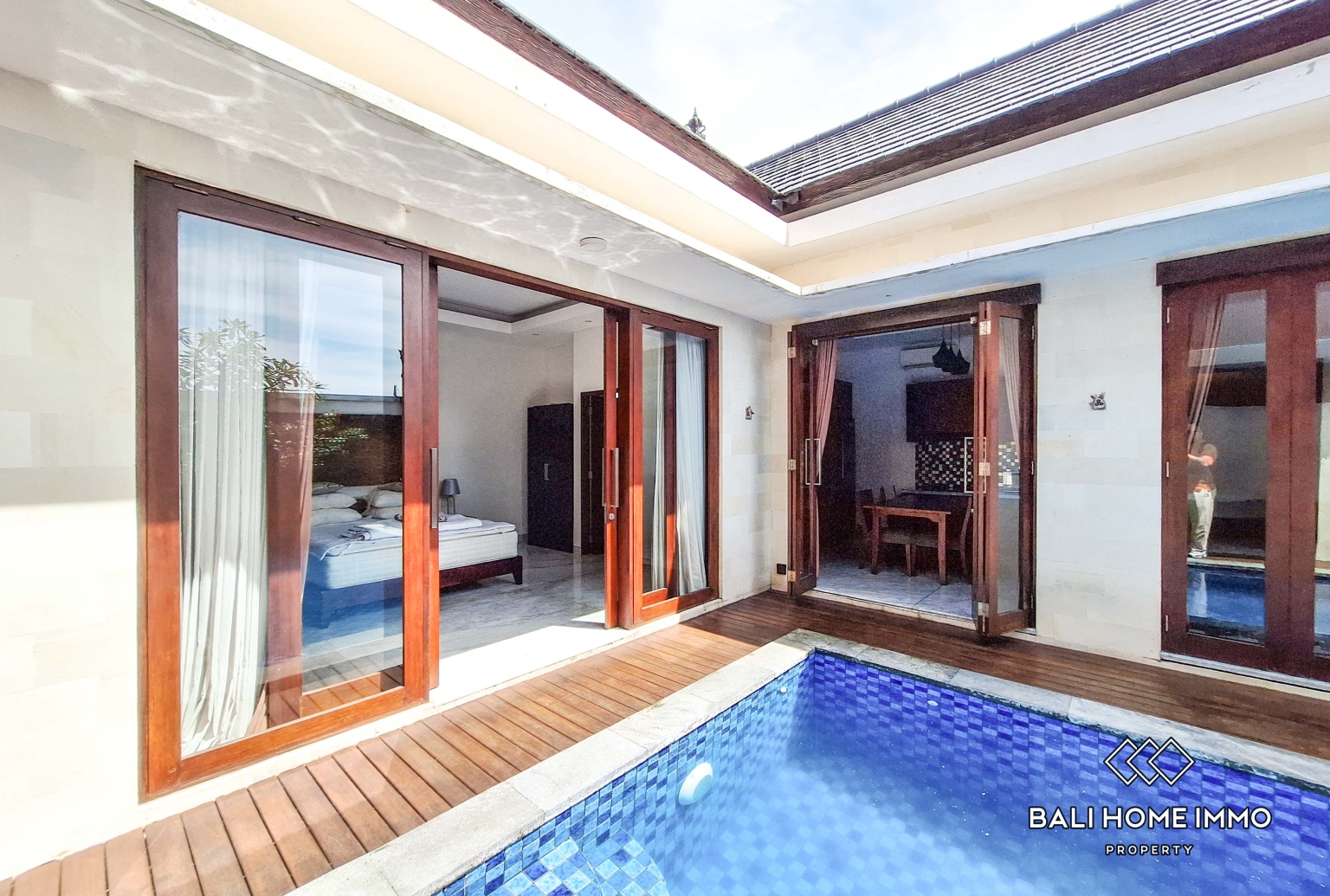 Authentic 5 Bedroom Family Villa for Rent in Canggu Residential Side