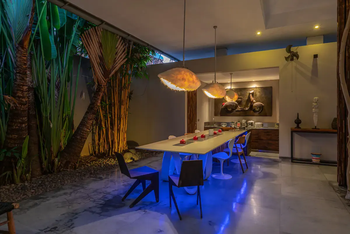 4 BR Open-Air Family Villa Canggu — 4BR Villa Rental in Canggu — image 7