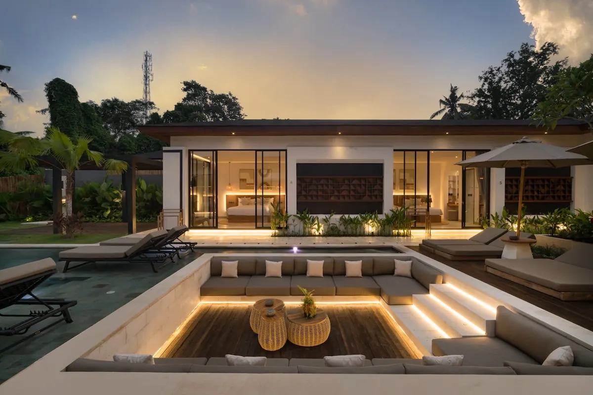 5 BR Contemporary Pool Residence Ubud — 5BR Residence Rental in Ubud