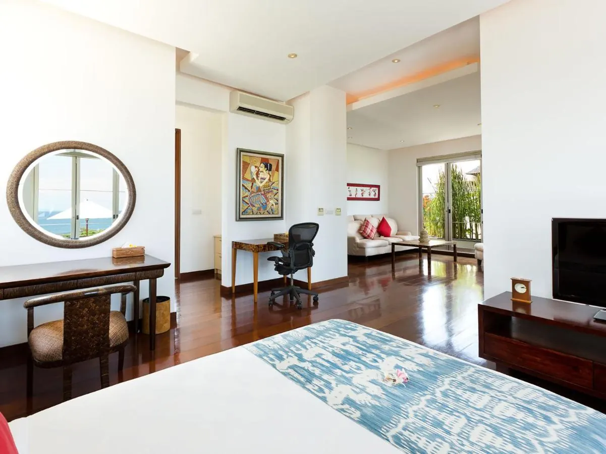 6 BR Ocean-View Garden Villa Sanur — 6BR Villa Rental in Sanur — image 18