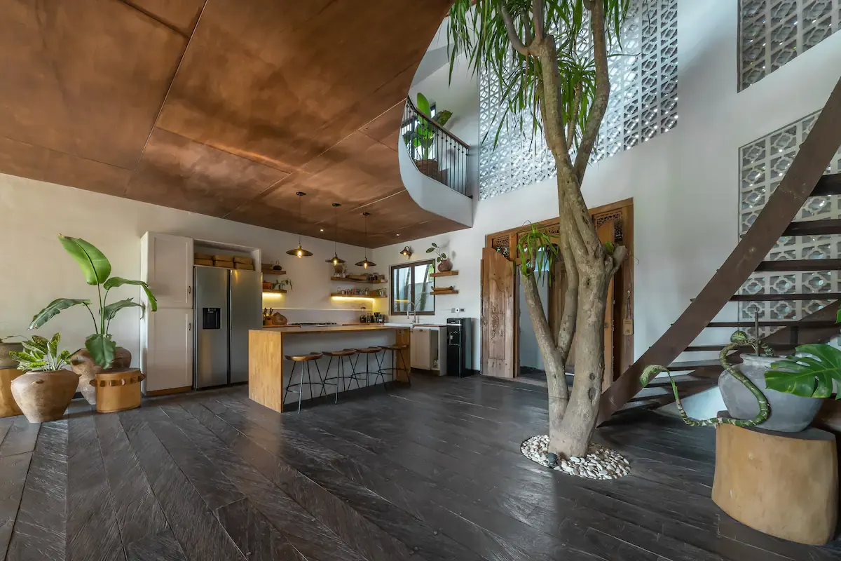 6 BR Tropical Garden Family Villa Canggu — 6BR Villa Rental in Canggu — image 14