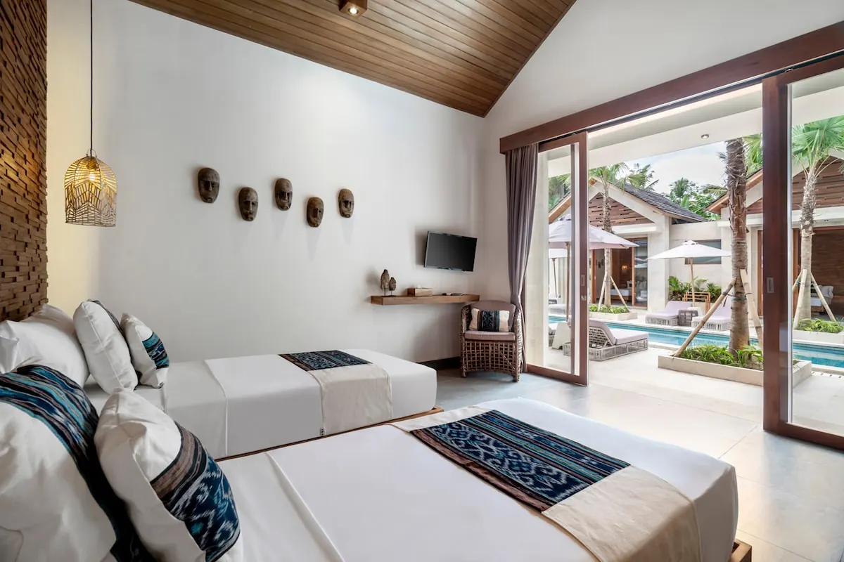 10 BR Tropical-Modern Pool Estate Ubud — 10BR Estate Rental in Ubud — image 11