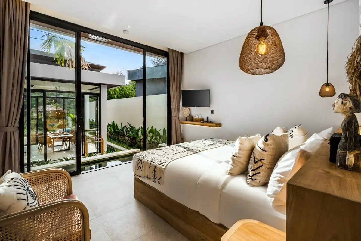 2 BR Tropical-Modern Infinity-Pool Villa Ubud — 2BR Villa Rental in Ubud — image 1