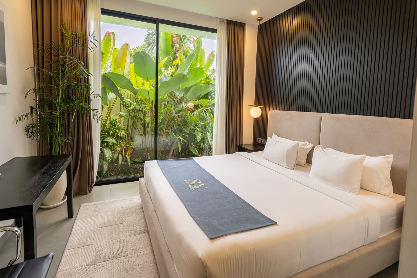 SB 101 - 2BR Suite with Private Pool, Canggu in Canggu, Bali — image 7
