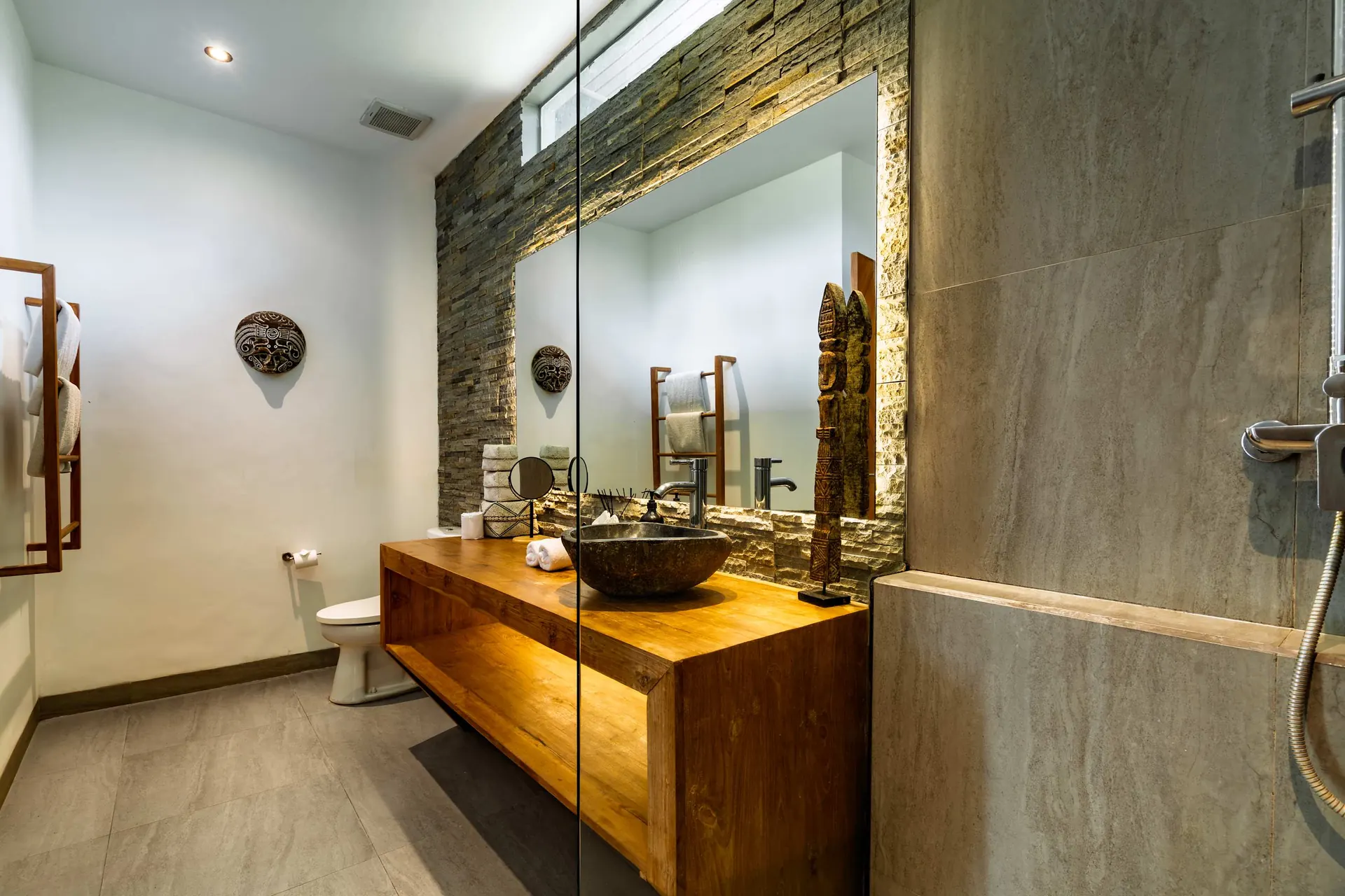 6 BR Jungle Contemporary Retreat Ubud — 6BR Villa Rental in Ubud — image 9